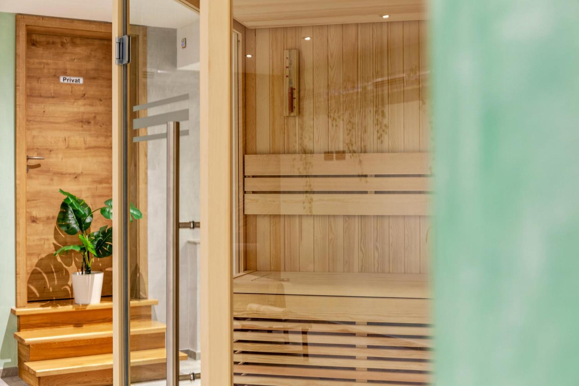 Chalet Aus Holz Garmisch-Partenkirchen Exteriör bild